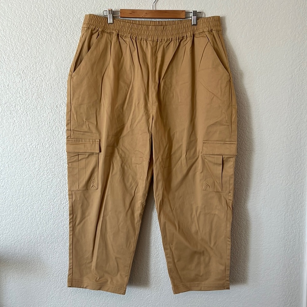 Universal Standard Cargo Pocket Khaki Pants